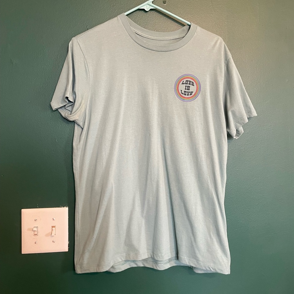 Target Love is Love kids shirt XXL